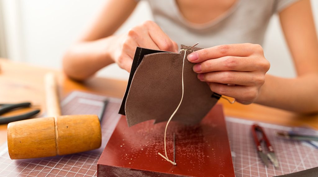 Sewing Needles For Leather